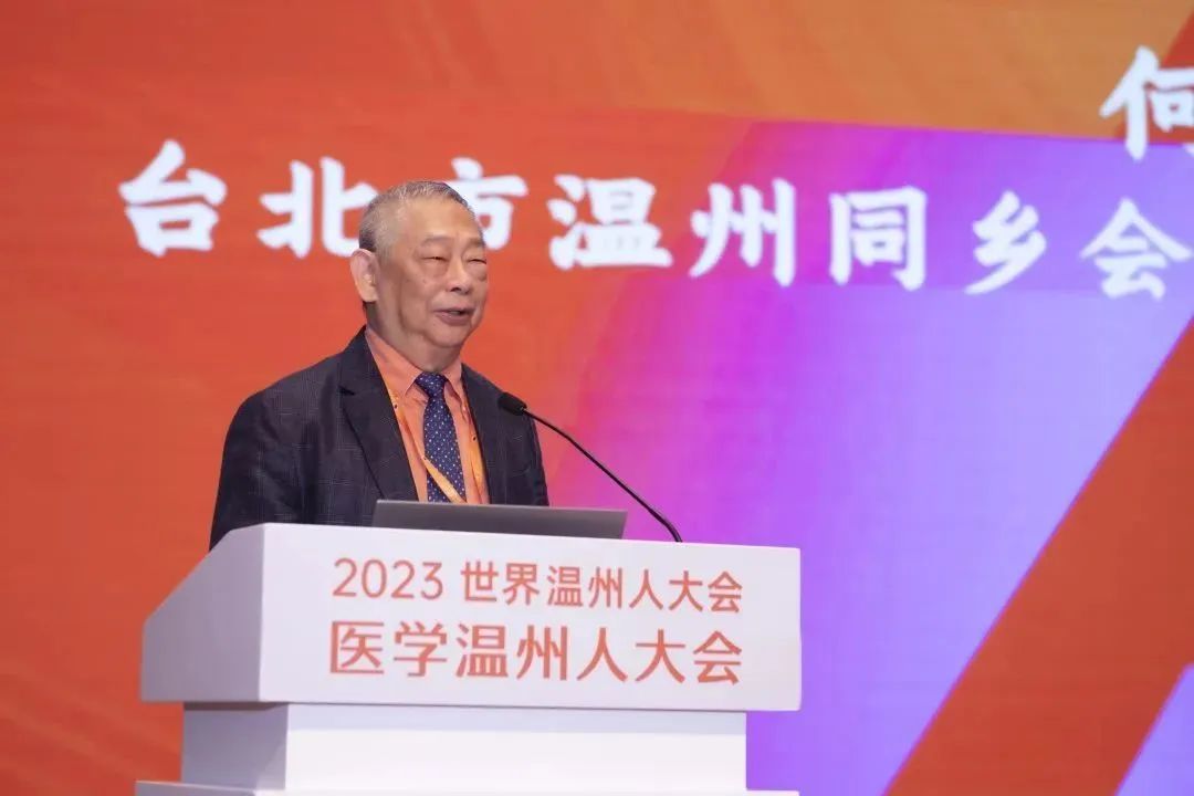 何纪豪.jpg