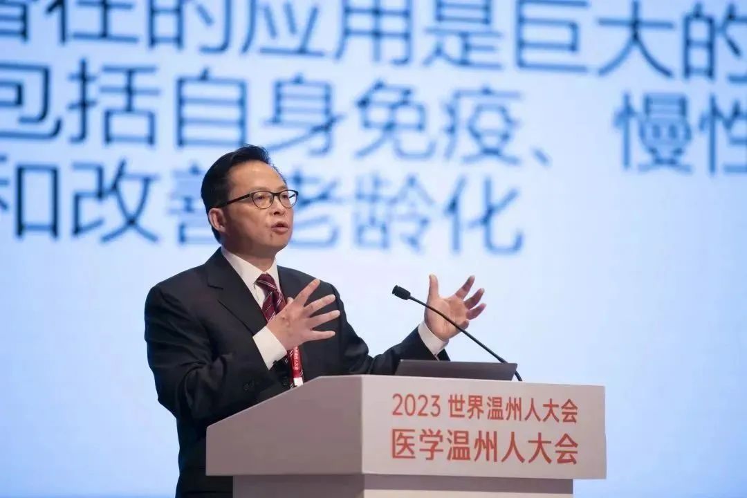 杨一平.jpg