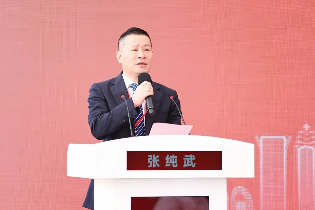 张纯武.jpg