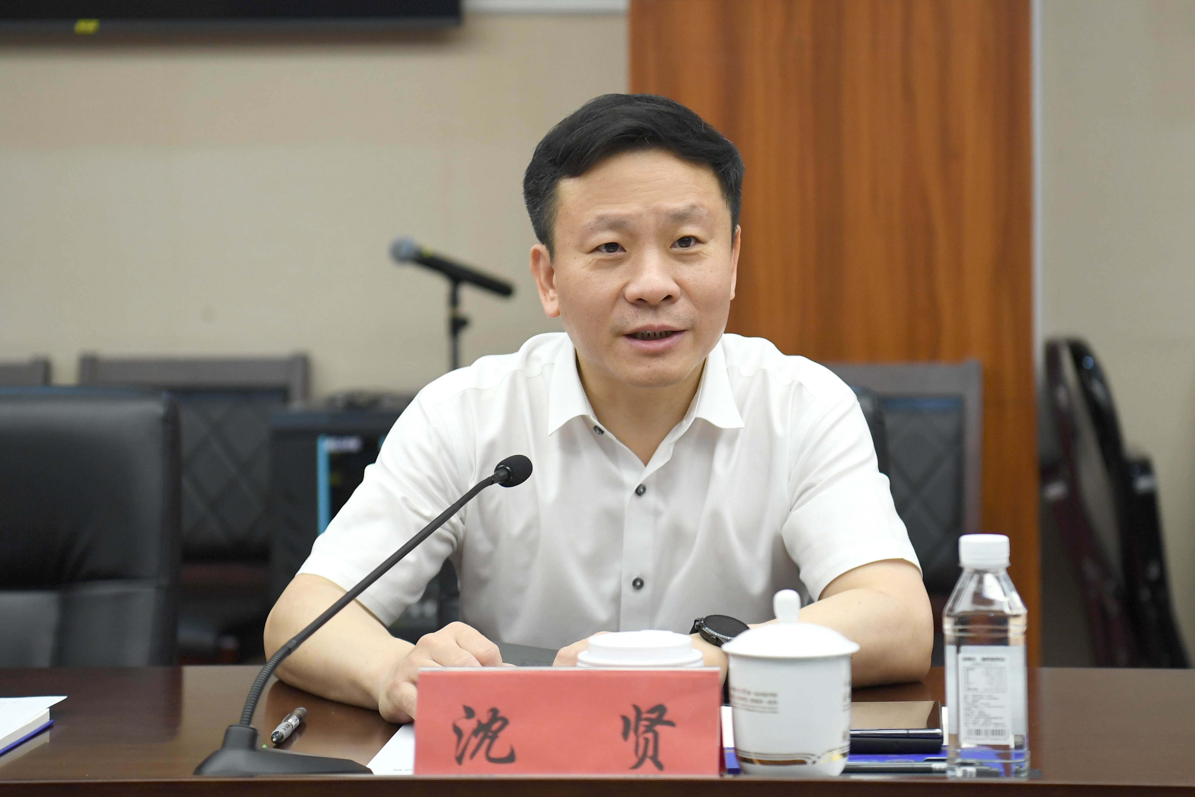 沈贤校长.jpg