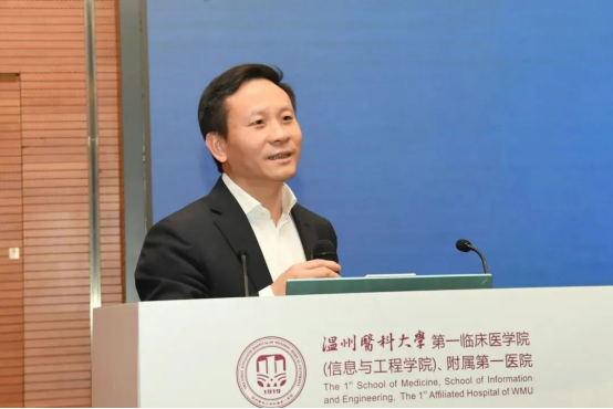 书记有约丨当植树节遇上医学誓言：“开学第一课”种下希望与信念3.13(1)809.png