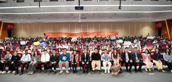 书记有约丨当植树节遇上医学誓言：“开学第一课”种下希望与信念3.13(1)1096.png