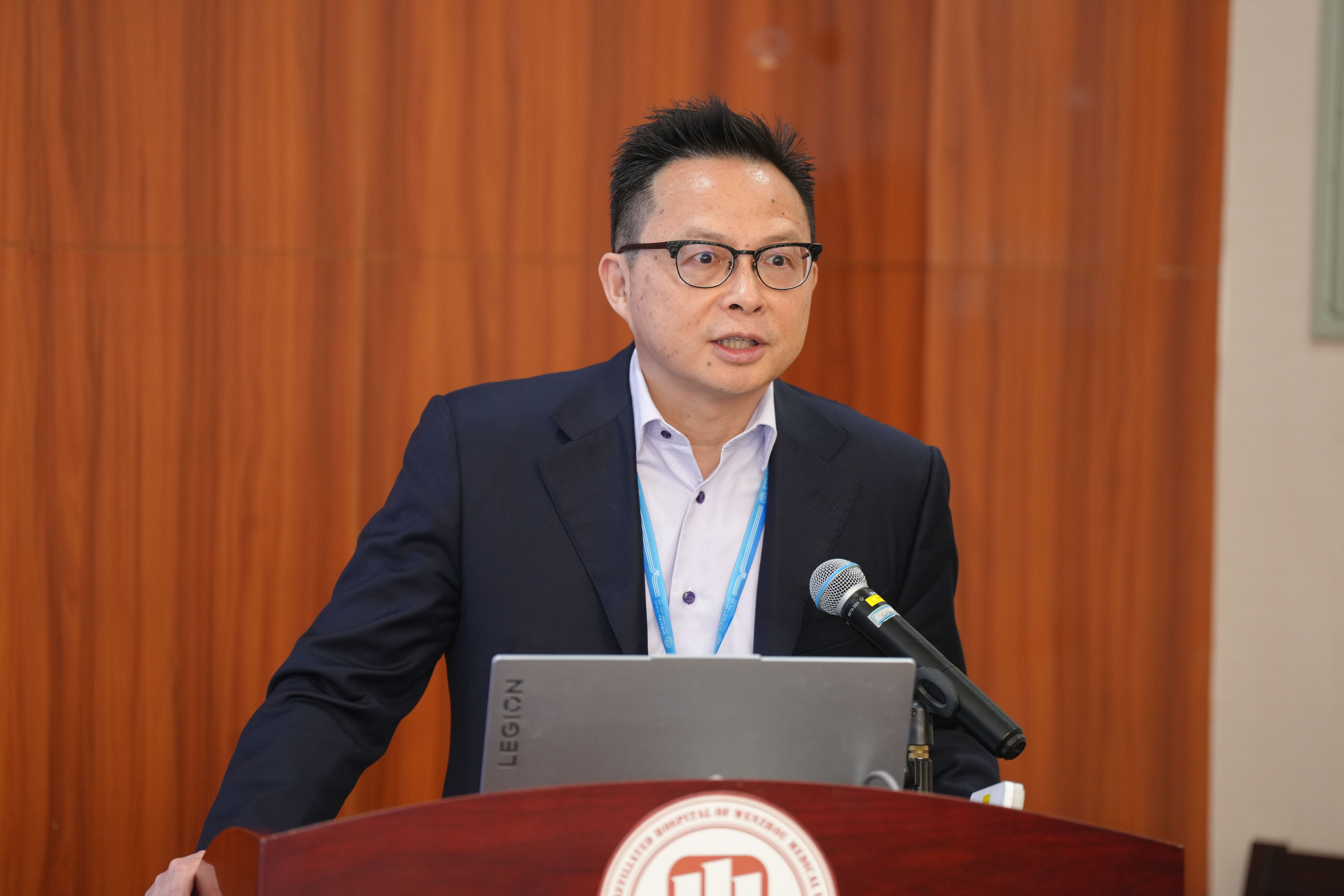 杨一平.jpg